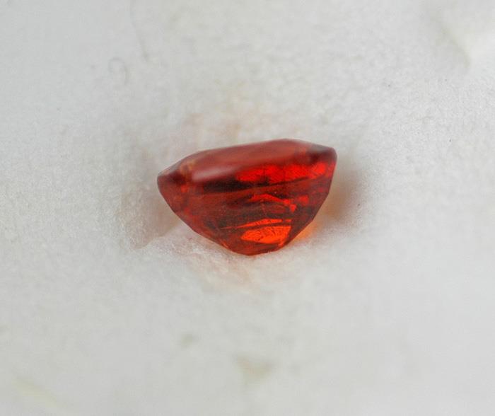 Image for Glows!! Nigeria Natural Spessatite Garnet 2.24 carat  ** VIDEO **