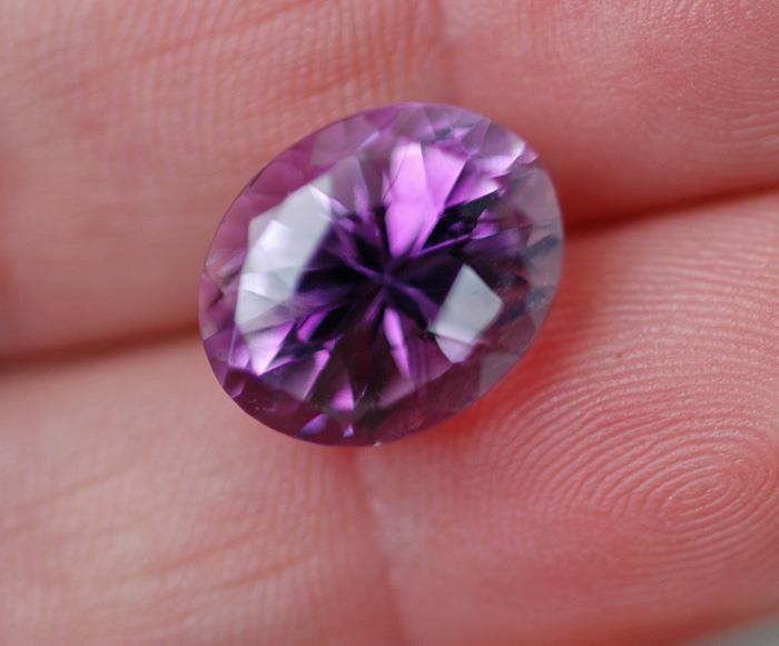 Image for Uraguay Natural Amethyst 10.77 carat  ** VIDEO **