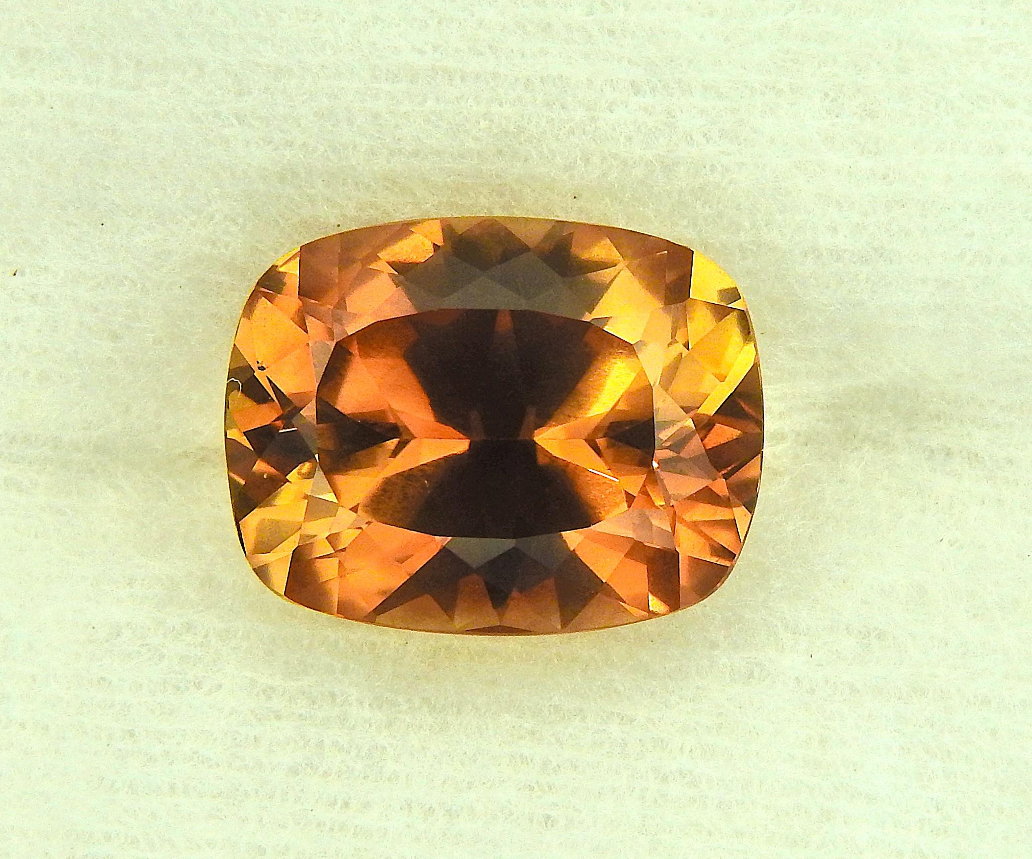 Image for NICE!! Pakistan Natural Topaz 7.67 ct.  ** VIDEO **