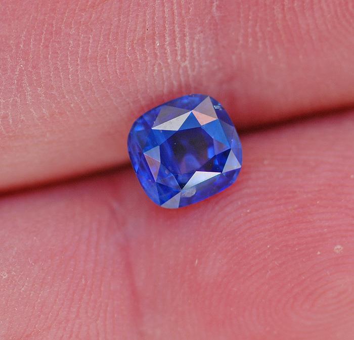 Image for Sri Lanka Natural Blue Sapphire 2.25 carat ** VIDEO **