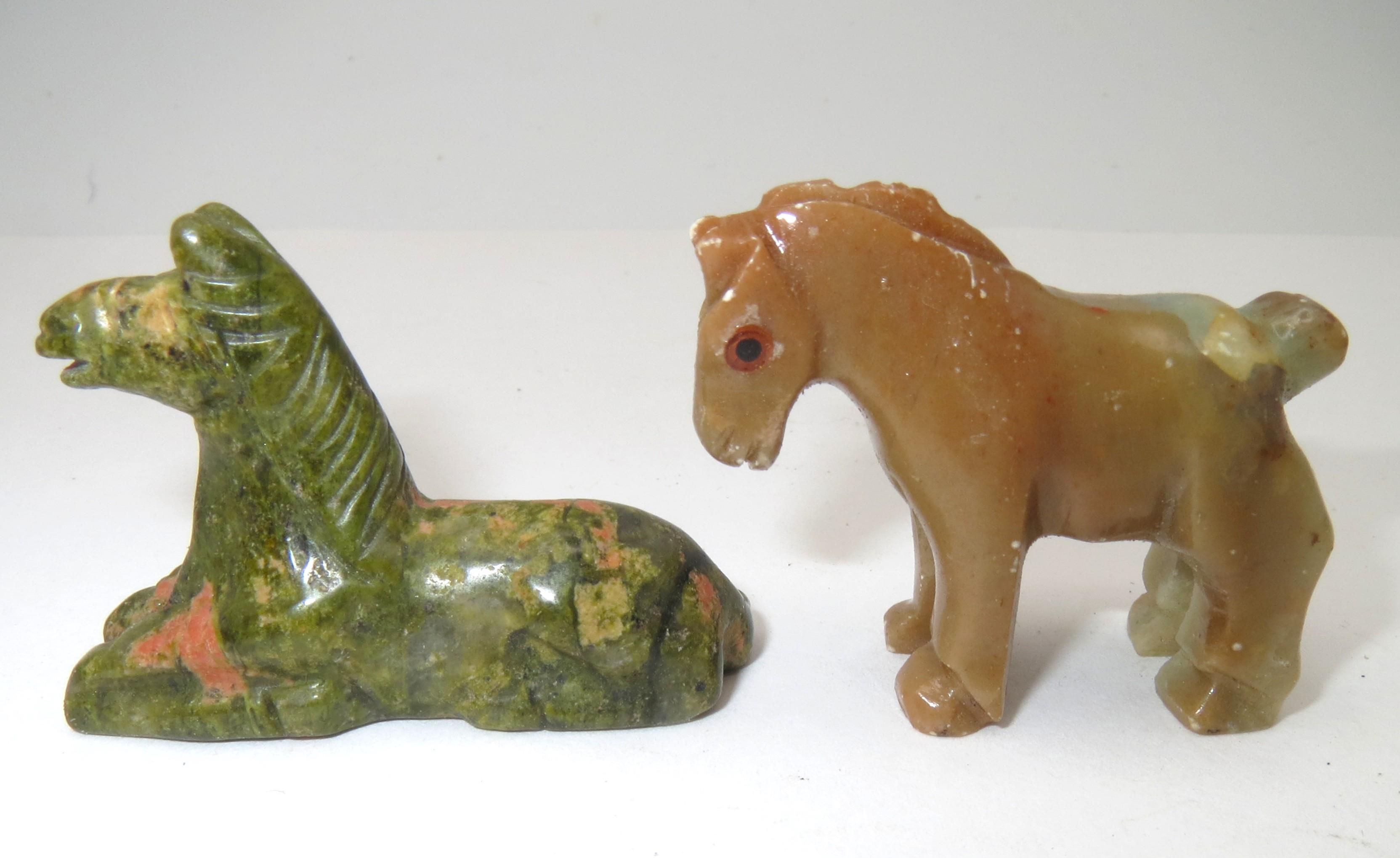 Image for Gemstone Horse Carvings- set of 2 pc.