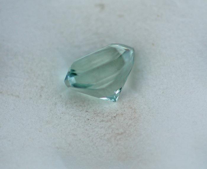 Image for Nigeria Natural Untreated Green Beryl 3.47 carat  ** VIDEO **