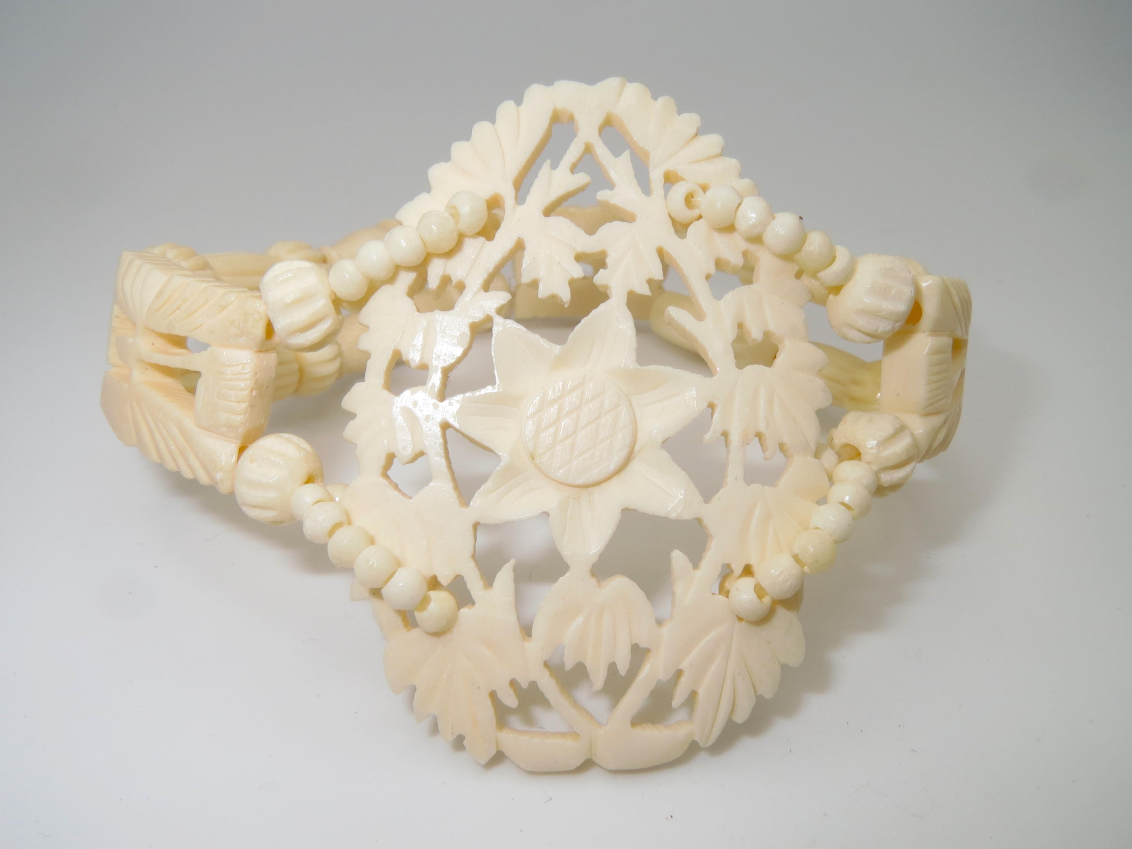 Image for Natural Bone Carved Bracelet 8 inch- ESTATE