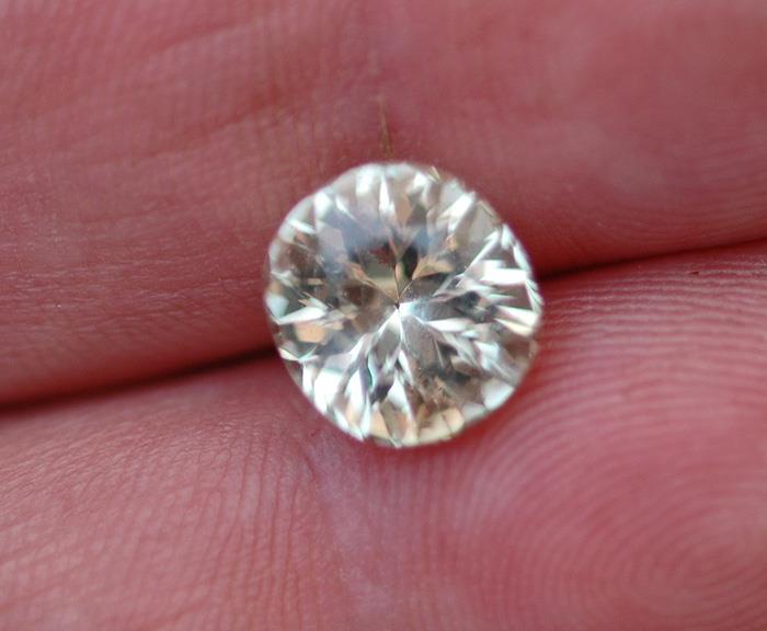 Image for Natural Vietnam Natural Heliodor 3.28 carat  ** VIDEO **