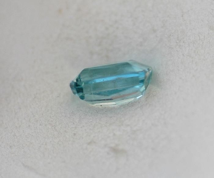 Image for Nigeria Natural Emerald 1.82 carat  ** VIDEO **