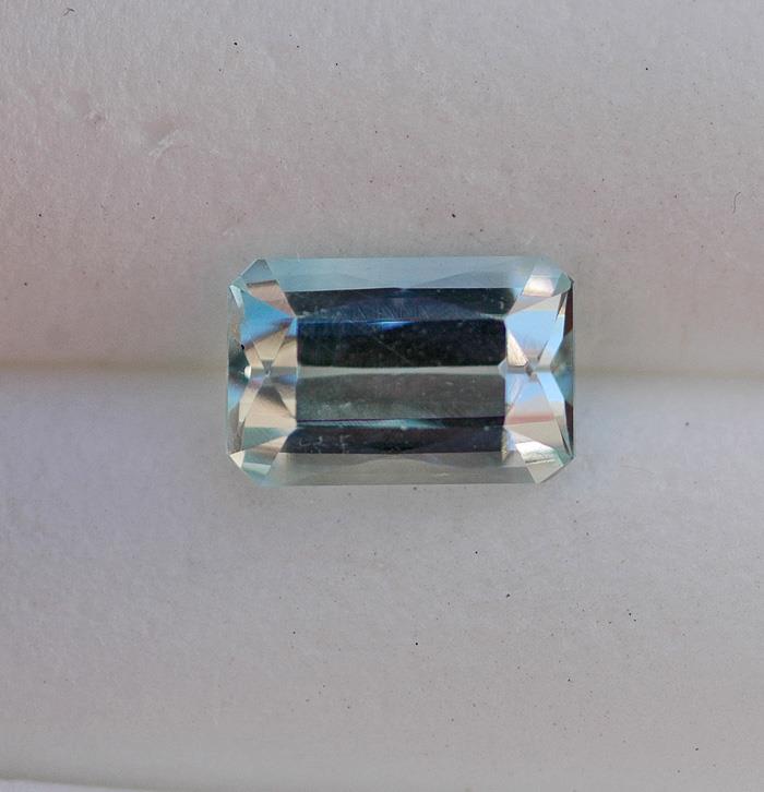 Image for Nigeria Natural Emerald 2.66 carat  ** VIDEO **